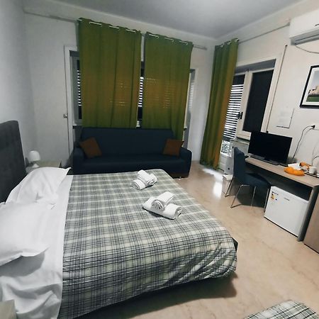 Olimpica Relais Guest House Rome Bagian luar foto