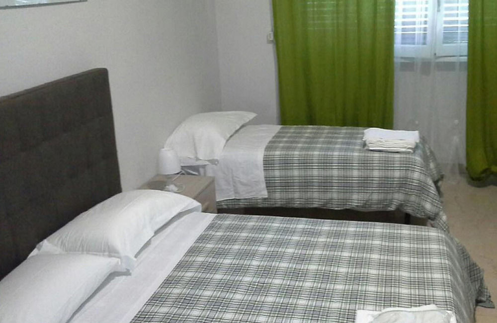Olimpica Relais Guest House Rome Bagian luar foto
